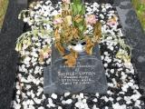 image of grave number 684468